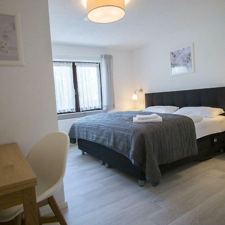 Ferienwohnung Charlotte Weisenheim am Sand 外观 照片